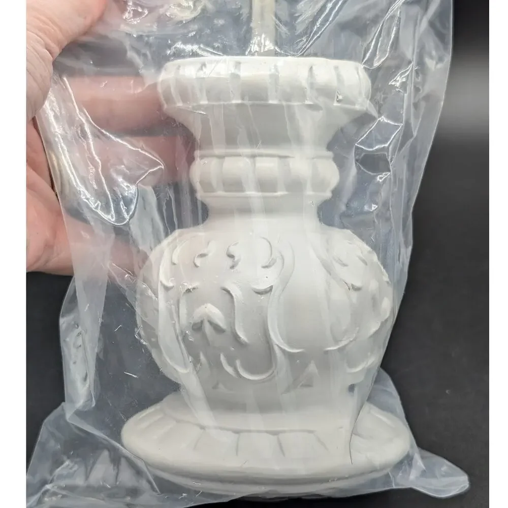 Kirsch Curtain Finials Pair New old stock White 2